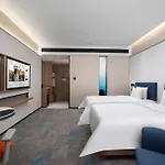 Hampton By Hilton Shanghai North Bund Siping Road